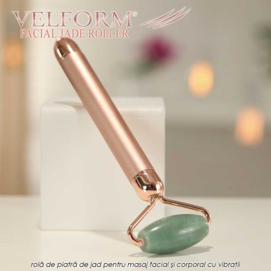 Velform Facial Jade Roller - rola cu piatra de jad pentru masaj facial si corporal cu vibratii Velform Facial Jade Roller - rola cu piatra de jad pentru masaj facial si corporal cu vibratii