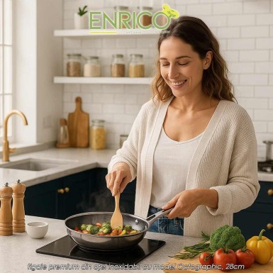Enrico Tri-Ply Stainless Steel Pan - tigaie premium din oțel inoxidabil cu model Octographic, 28cm Enrico Tri-Ply Stainless Steel Pan - tigaie premium din oțel inoxidabil cu model Octographic, 28cm
