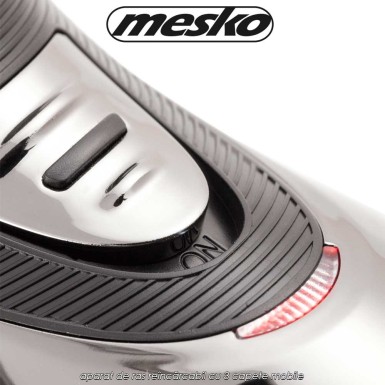 Mesko MS2920 - aparat de ras reîncărcabil cu 3 capete mobile Mesko MS2920 - aparat de ras reîncărcabil cu 3 capete mobile