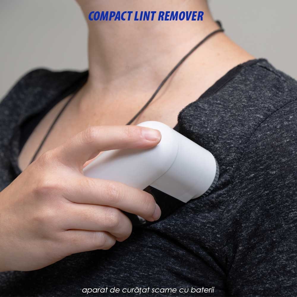 Compact Lint Remover - aparat de curățat scame cu baterii Compact Lint Remover - aparat de curățat scame cu baterii