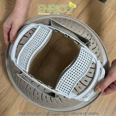 Enrico Smart Strainer - strecurătoare cu bază rabatabilă și picioare din plastic